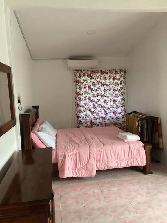 Sri Massa Homestay Batu Pahat Exterior photo